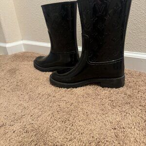 LV Rain Boots Size 8